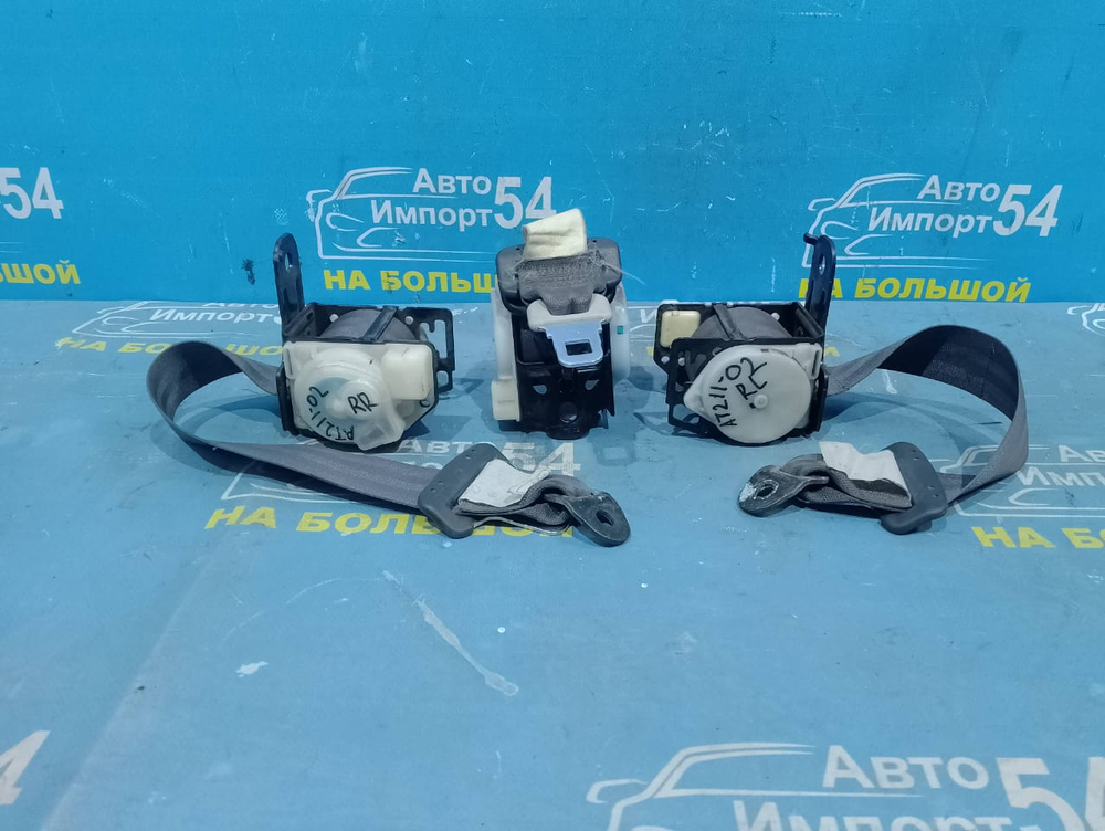 Ремни безопасности задние TOYOTA CARINA 1997