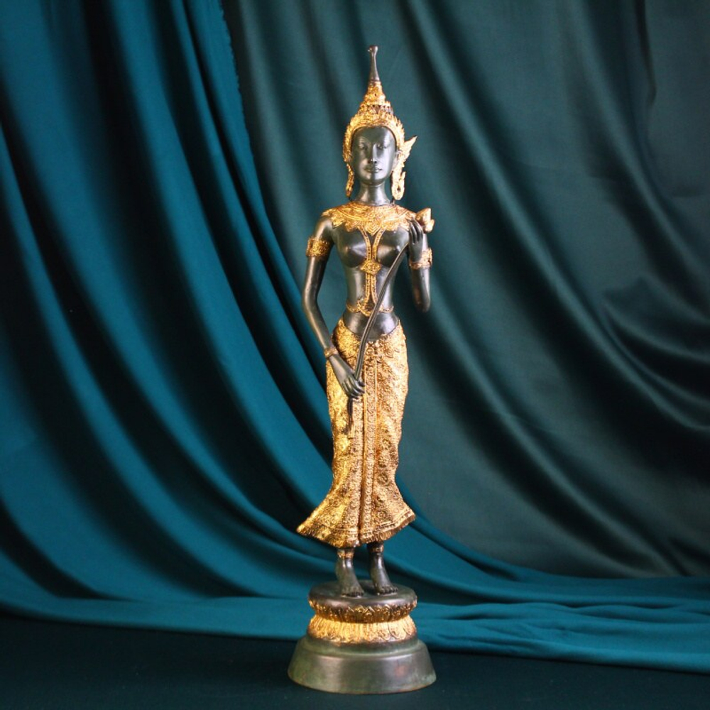 Фигура Кхмерской танцовщицы