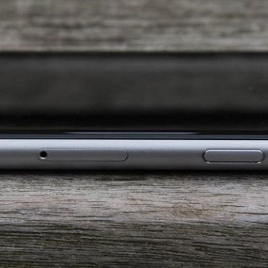 Apple iPhone 6S Plus 16GB Space Gray (Серый Космос) MKU12EU
