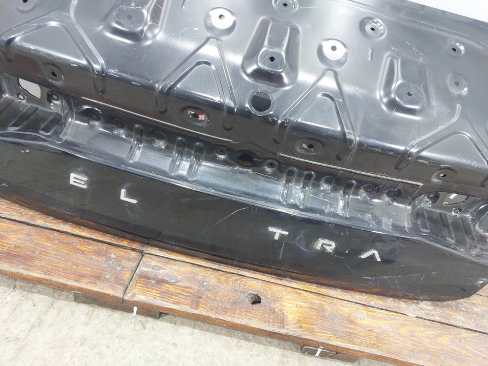 Крышка багажника Hyundai Elantra 7 (CN7) 20-нв Б/У Оригинал 69200AA010