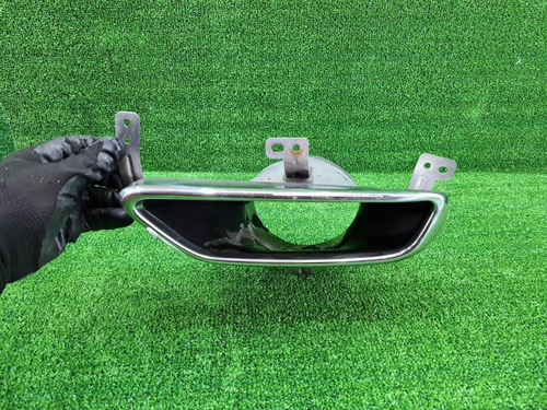 Насадка глушителя правая Hongqi H9 (2020-н.в.)