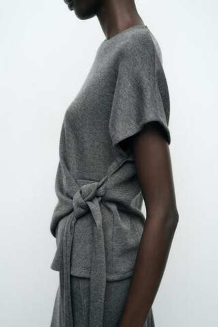ZARA МЯГКИЙ ТОП С УЗЛОМ, СЕРЫЙ С МЕЛАНЖЕВЫМ ЭФФЕКТОМ