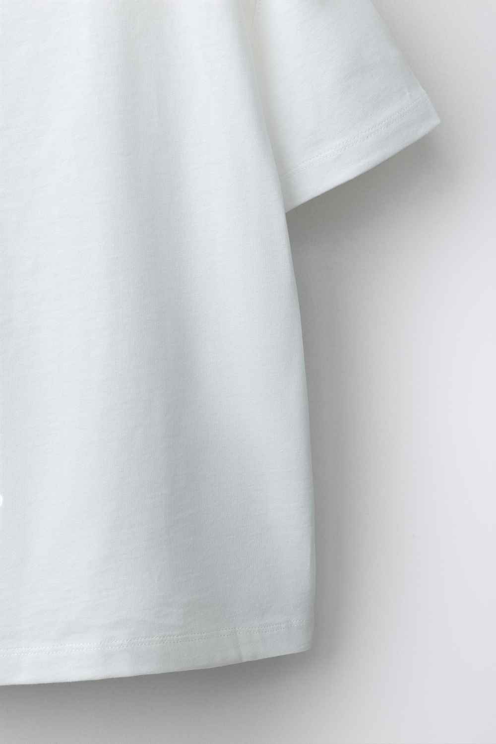 ZARA ФУТБОЛКА С БЛЕСТЯЩЕЙ ЦИФРОЙ, БЕЛЫЙ