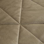 Велюровое покрывало в клетку с наволочками OVL030