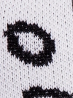 Шапка для девочки на завязках на осень