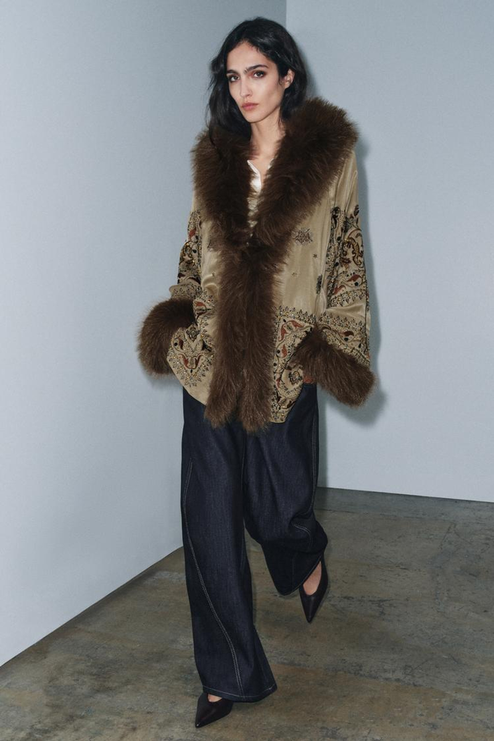 ZARA КИМОНО С ВЫШИВКОЙ — ZW COLLECTION LIMITED EDITION, СВЕТЛО-ЗЕЛЕНЫЙ