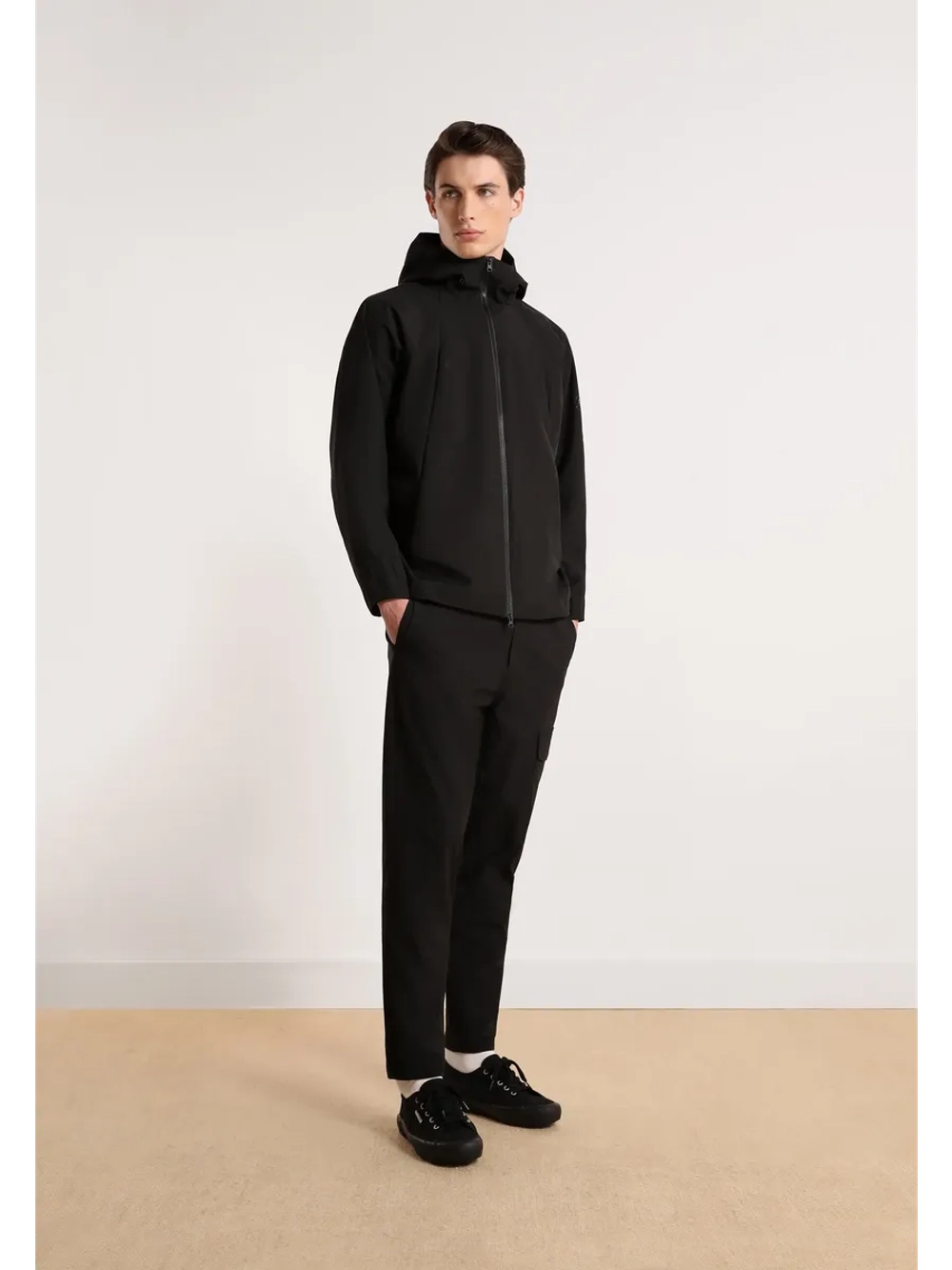 Куртка с капюшоном