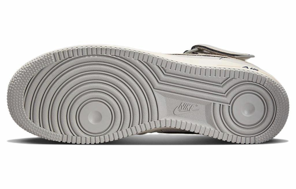 Кроссовки Nike Air Force 1 '07 Recraft