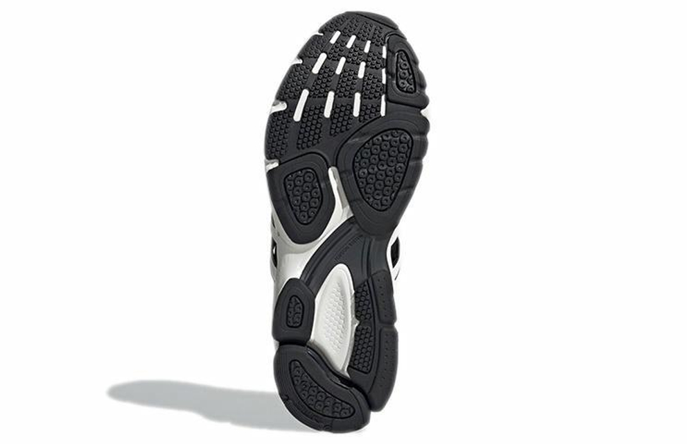 Кроссовки Adidas Spiritain 2000