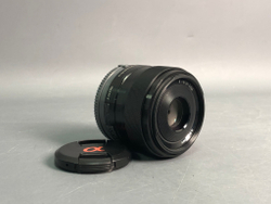 Sony E 35mm 1.8 SEL35F18