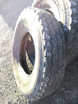 325/95R24 Hankook AM06 шина б/у