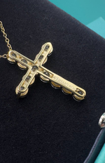 Крест Tiffany & Co.
