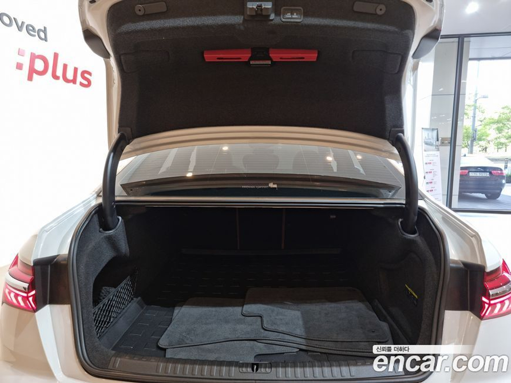 Audi A6 (C8) 45 TFSI Premium (08.2023)