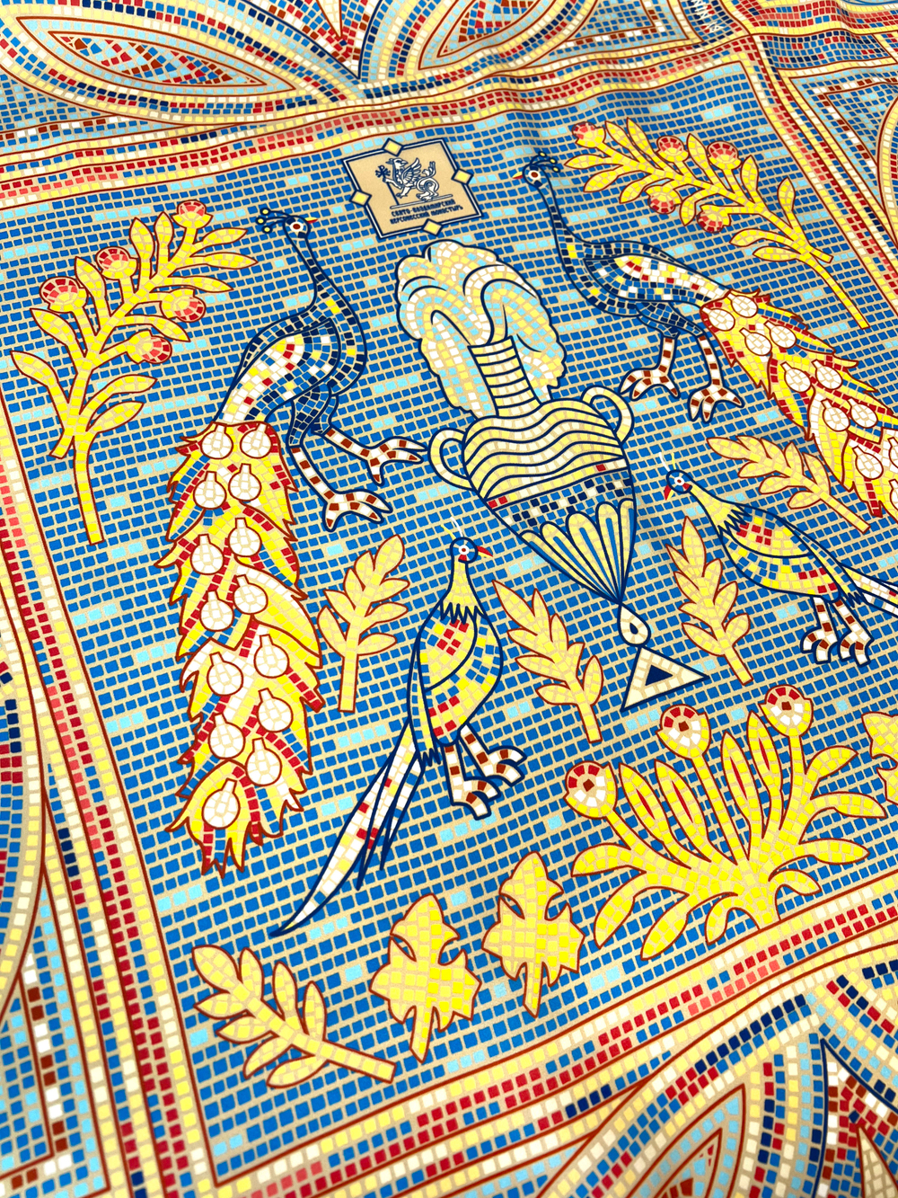 Платок «Мозаика Херсонеса» 100% шёлк