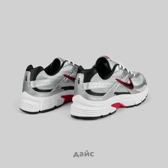 Кроссовки Nike Initiator 