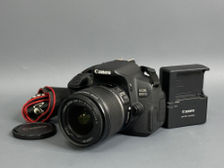 Canon EOS 650D Kit 18-55mm IS