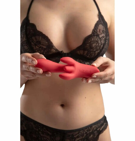 Вибратор-кролик с 4 моторами Woma Shakira, красный