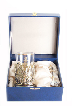 Подстаканник Медики с никелированием в подарочном футляре