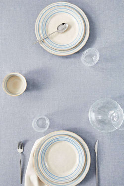 ZARA HOME СКАТЕРТЬ С ЗУБЧАТЫМИ КРАЯМИ, СИНИЙ