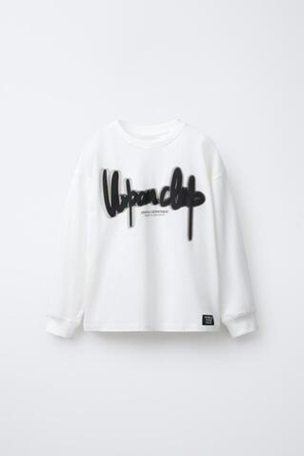 ZARA ЛОНГСЛИВ С РЕЛЬЕФНЫМ ТЕКСТОМ, ЖЕЛТОВАТО-БЕЛЫЙ