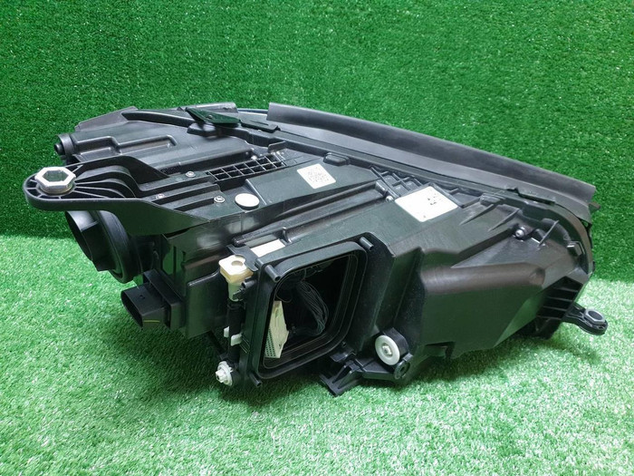 Фара левая Mercedes GLE V167 (18-24) Multibeam LED