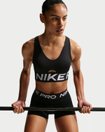Nike Pro Indy Plunge Женский спортивный бюстгальтер со средней поддержкой и вставками - NIKE