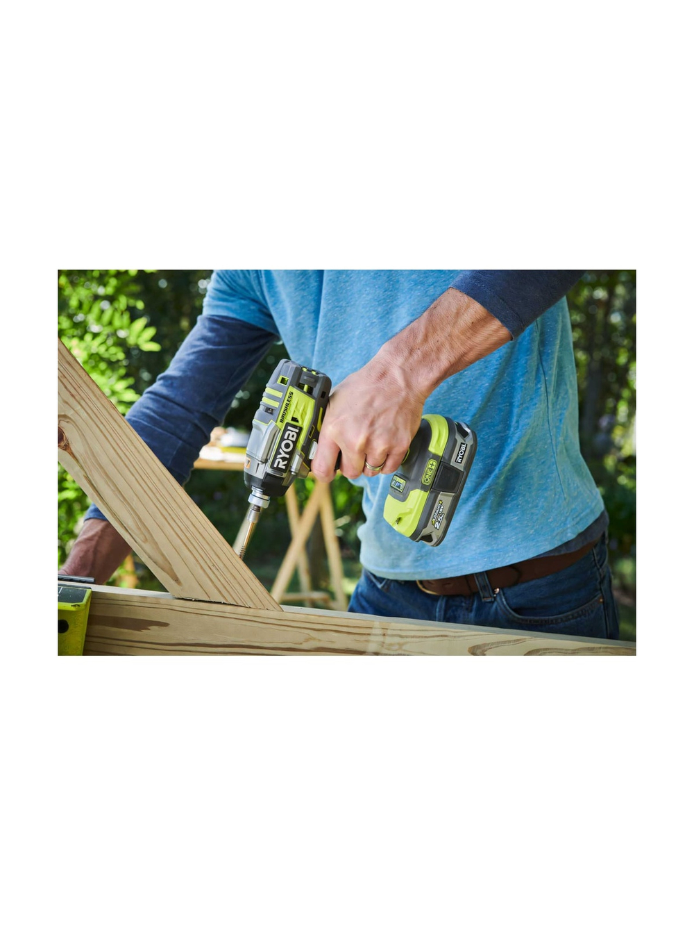 Импульсный бесщеточный винтоверт Ryobi ONE+ R18IDBL-0  без аккумулятора в комплекте 5133002662