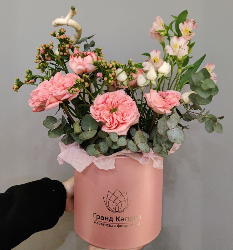 Композиция "Розовый остров" Композиция "Розовый остров"