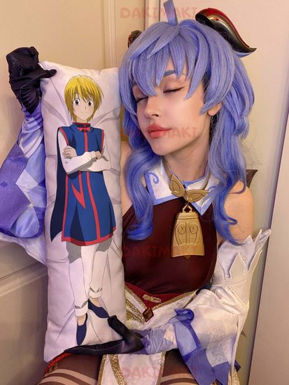 Мини дакимакура Курапика из Охотник х Охотник арт. M0330, 60х20 см