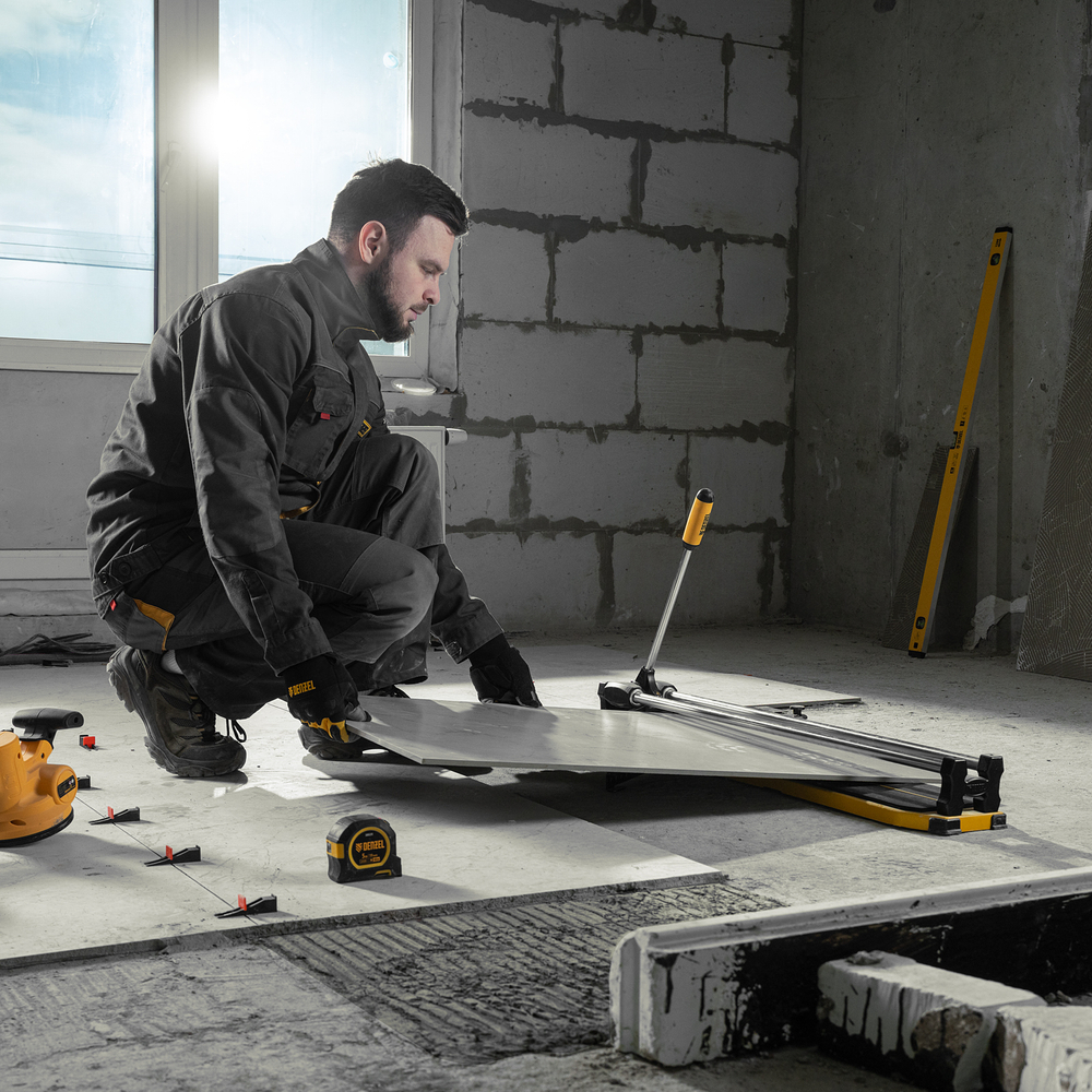 Плиткорез 800х14мм, цельнометал. напр., каретка на подш., стальная станина, рукоятка-пенал Denzel