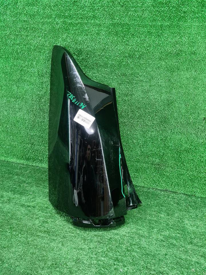 Бампер задний левай часть Toyota Alphard 3 (17-23)