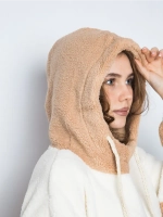 Толстовка плюшевая с капюшоном