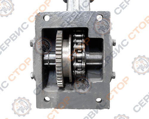 Редуктор почвофрезы с шестерёнчатым приводом в сборе