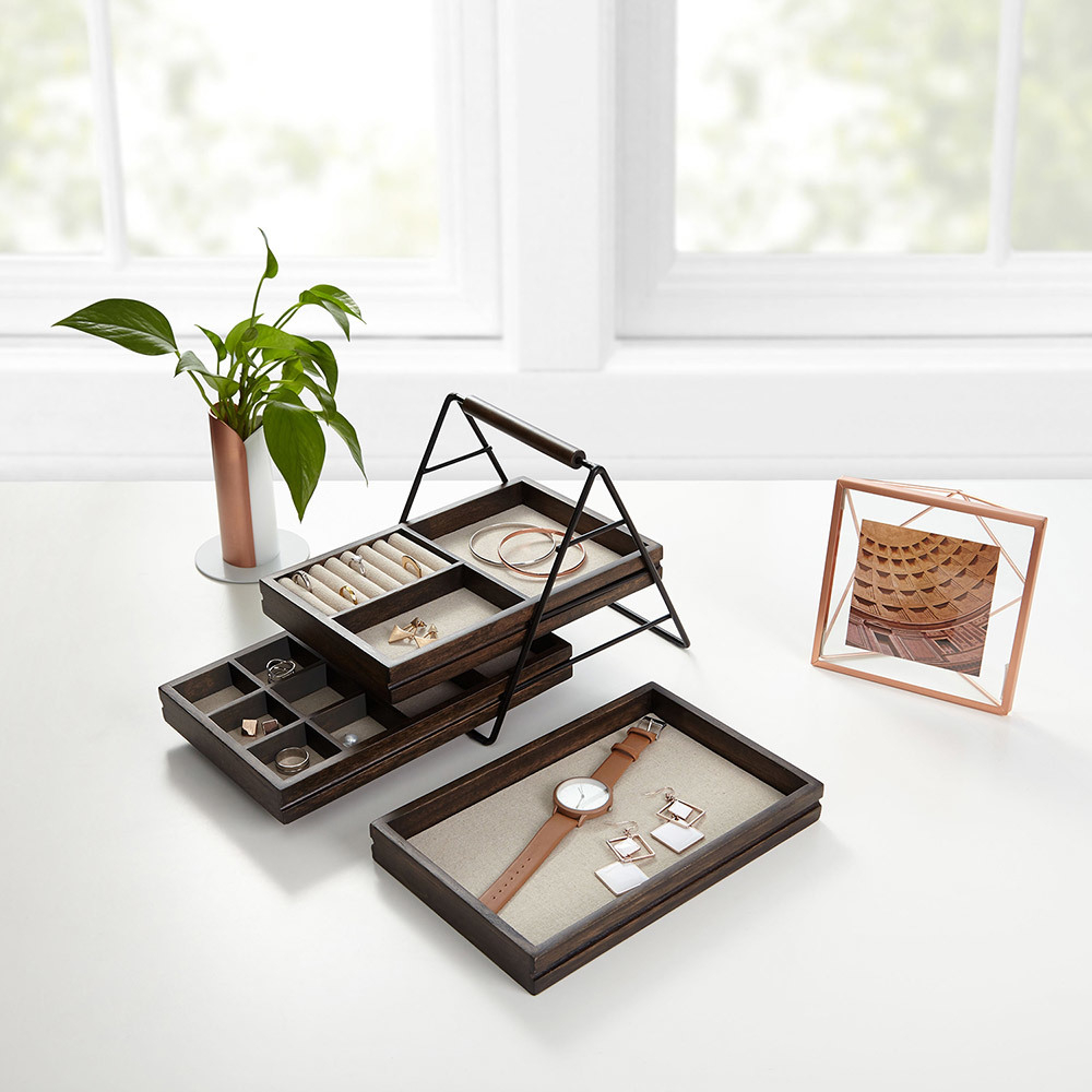 Шкатулка для украшений TERRACE орех Umbra