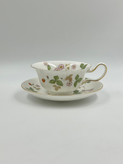 Чайная пара Wedgwood, Wild Strawberry