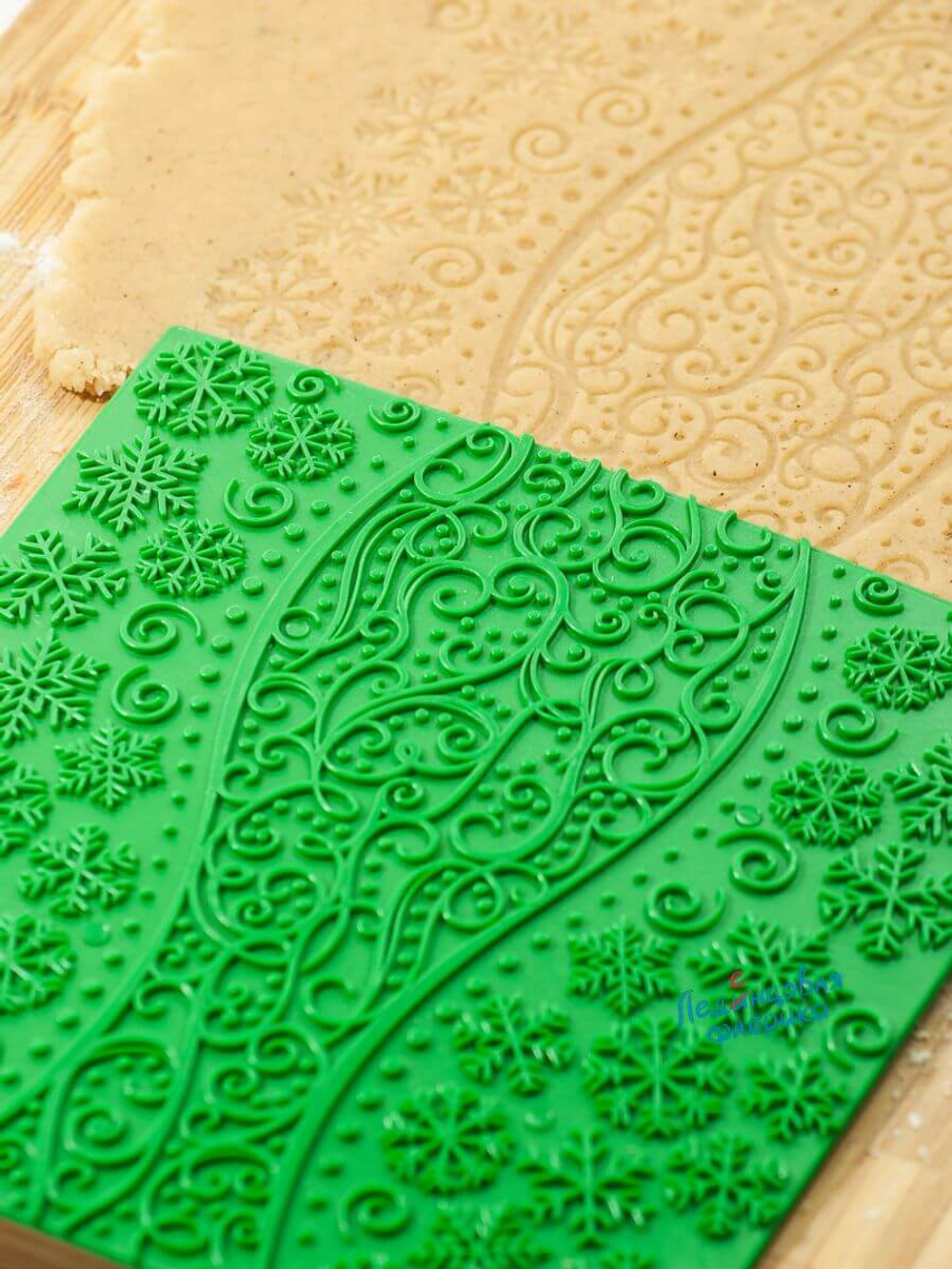 Узорный штамп для теста «Новогодний»