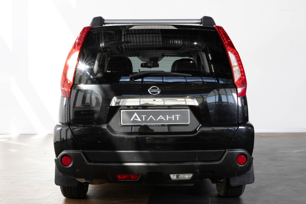 Nissan X-Trail, 2011 год
