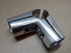 Соединение угловое для трех труб к системе Joker 25 мм (UNO 04) - 1 шт