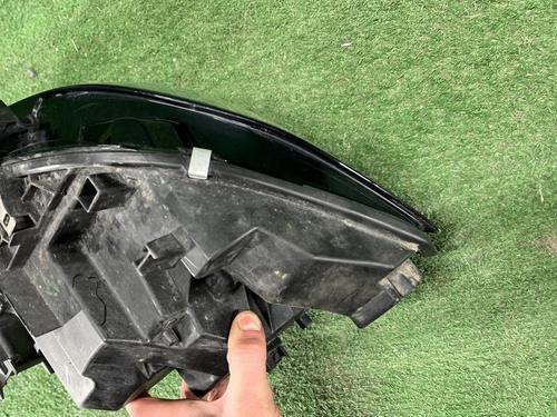 Фара левая BMW 3er G20 (2018-2022) LED