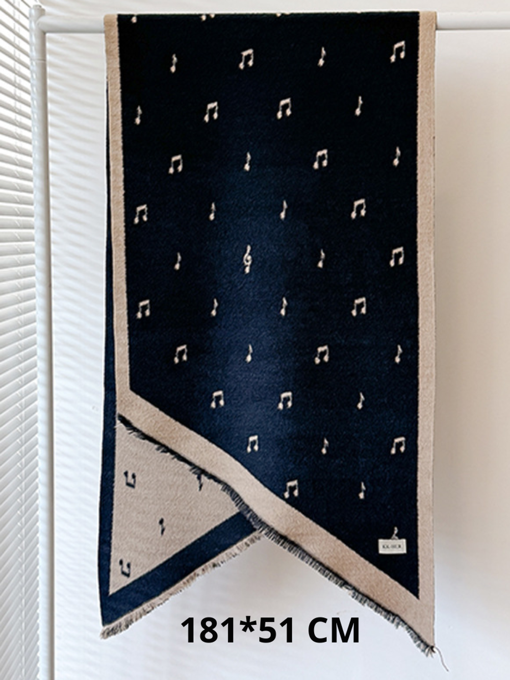 Шарф "Мелодия тепла"