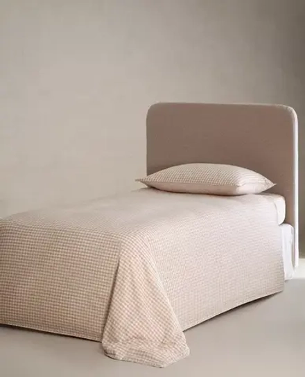 ZARA HOME ДЕТСКАЯ ПРОСТЫНЯ В КЛЕТКУ, РОЗОВЫЙ