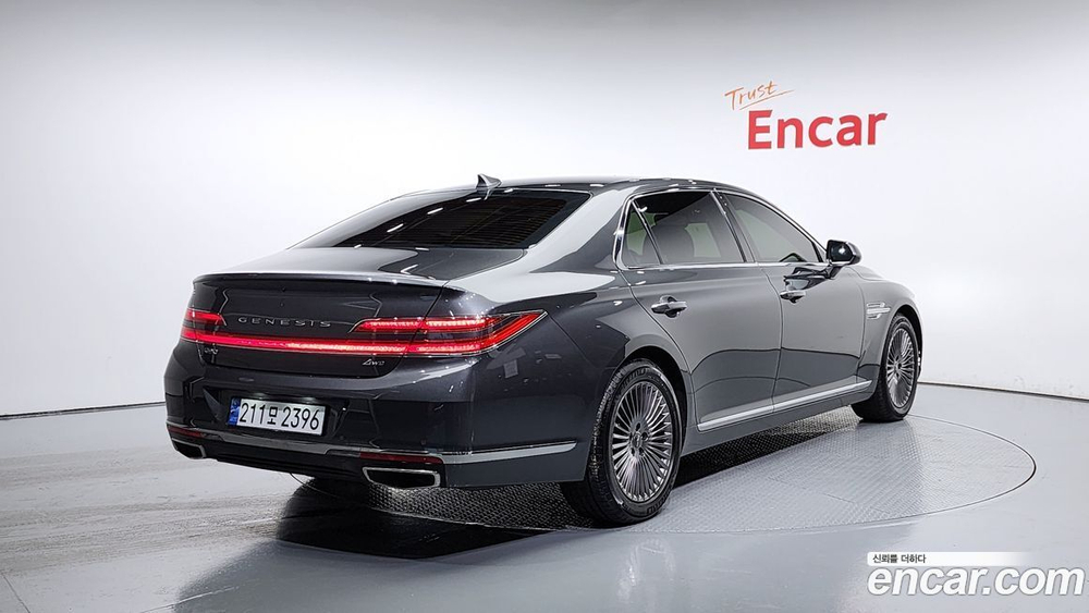Genesis G90 3.8 AWD (10.2020)