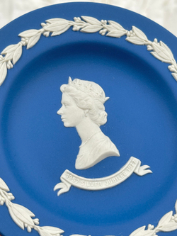 Пара тарелок Королева Елизавета II и Принц Филипп Wedgwood