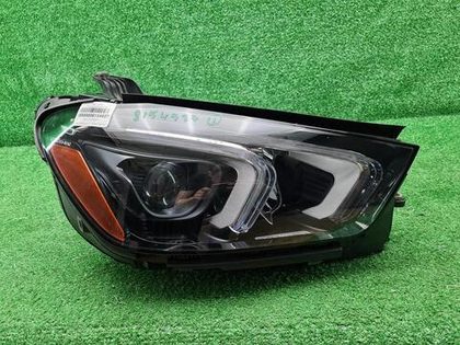 Фара правая Mercedes GLE V167 (2018-2024) LED