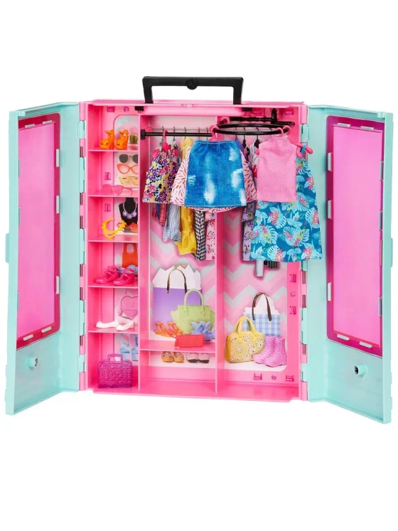Набор Барби Гардероб с одеждой и аксессуарами HKR92