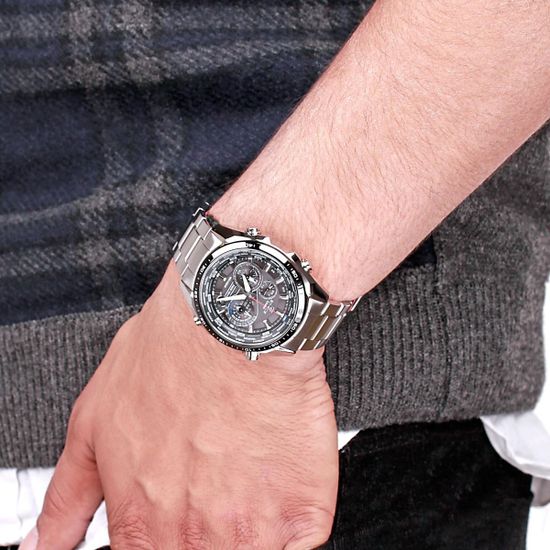 Наручные часы Casio Edifice EQS-500DB-1A1ER