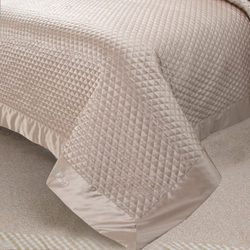 Покрывало 240х260 Sofi De MarkO Тринити бежевое