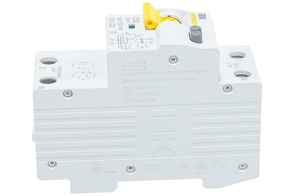 Автоматический выключатель дифференциального тока АВДТ32 C50 100мА IEK