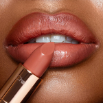 Помада Charlotte Tilbury Stoned Rose