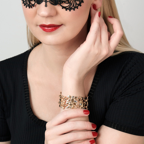 "Биосфера" браслет в золотом покрытии из коллекции "Простейшие" от Jenavi с замком пряжка